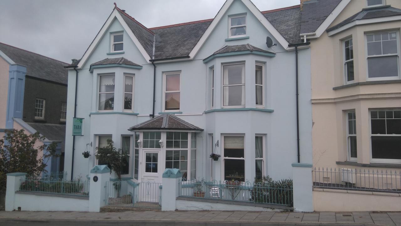 Tara Bed & Breakfast Fishguard Exterior foto